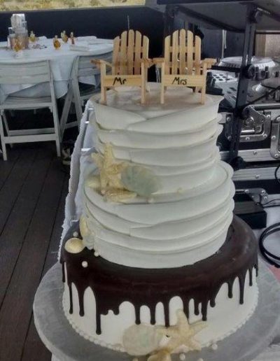 Beach Wedding Cakes