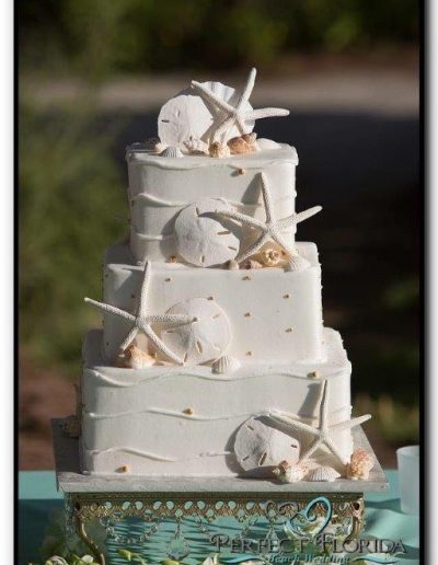 Beach Wedding Cakes