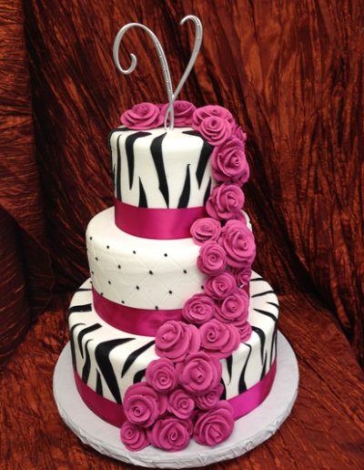 Chantilly Cakes Black White 007