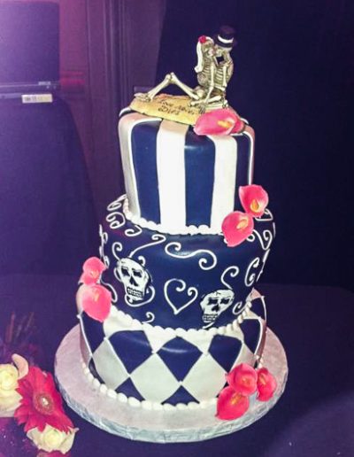 Chantilly Cakes Black White 008