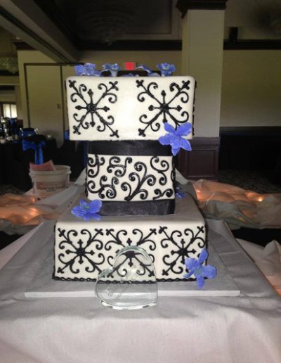 Chantilly Cakes Black White 009