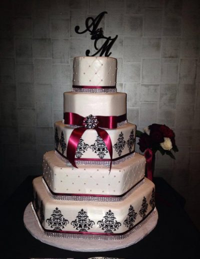 Chantilly Cakes Black White 010