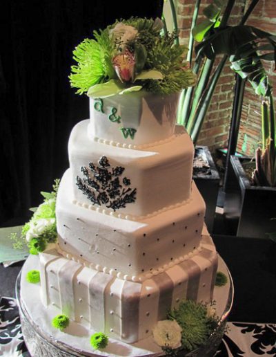 Chantilly Cakes Contemporary 003