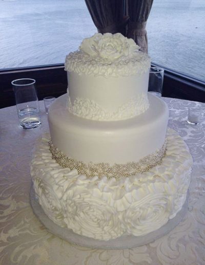 Chantilly Cakes Contemporary 009