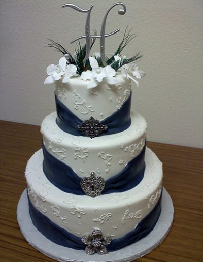 Chantilly Cakes Gumpaste Drapes 012